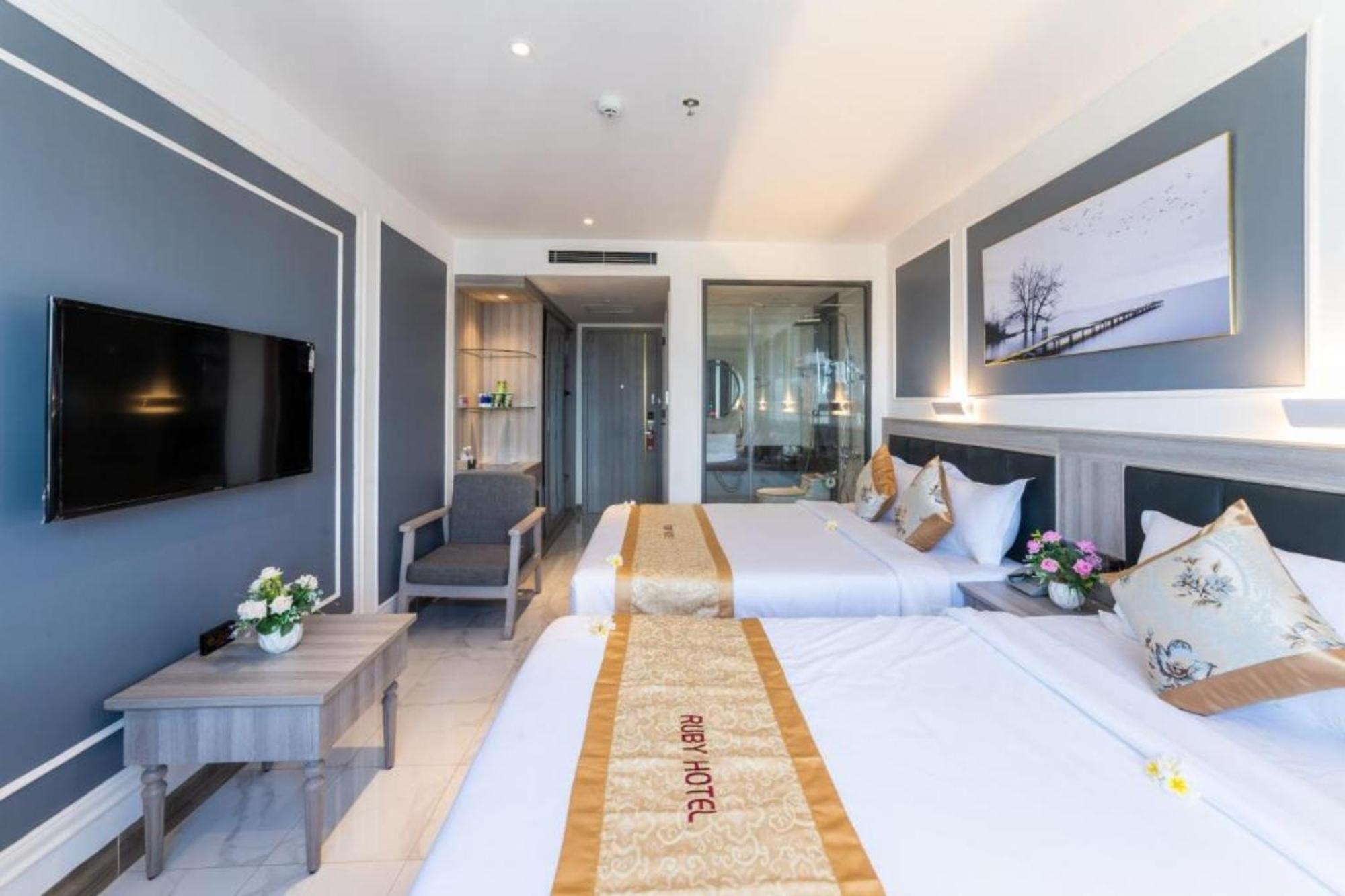Ruby Hotel Nha Trang Exterior photo