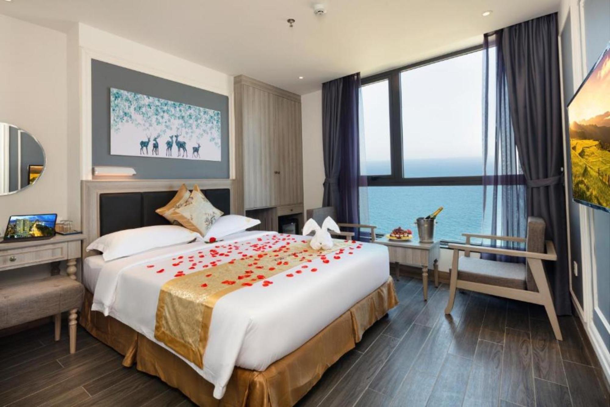 Ruby Hotel Nha Trang Exterior photo