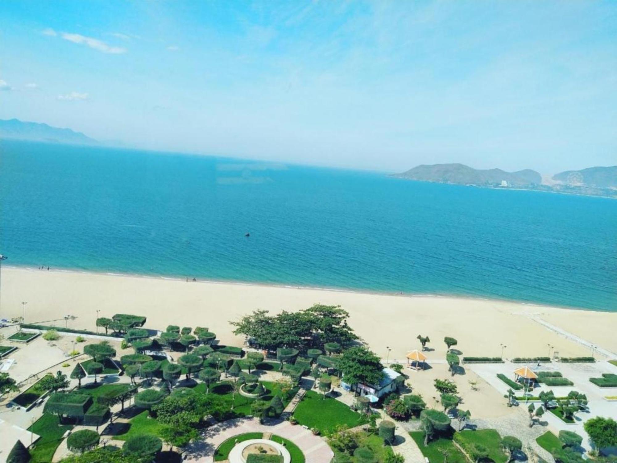 Ruby Hotel Nha Trang Exterior photo